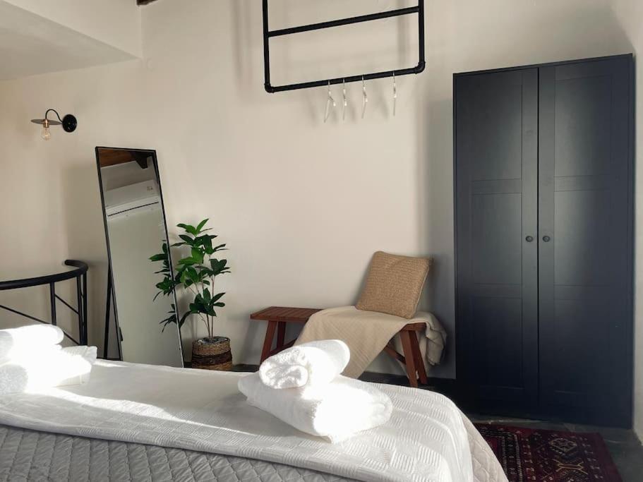 Almond Home Livadia  Extérieur photo