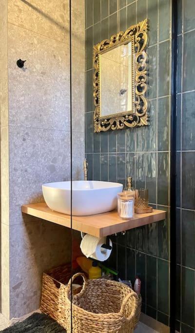 Almond Home Livadia  Extérieur photo